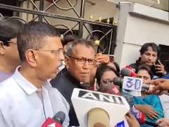 
      
      CID officials reach Abhishek Banerjee’s residence
      
      