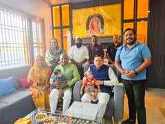 
      
      Uttarakhand CM Dhami meets family of MLA Arvind Pandey
      
      