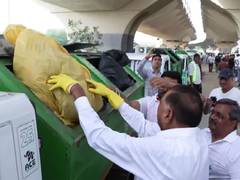 
      
      Ramvir Singh Bidhuri, Satish Upadhyay join Yamuna cleanliness dri
      
      