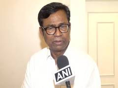 
      
      Odisha Congress leader slams Bengal government over fire incident
      
      