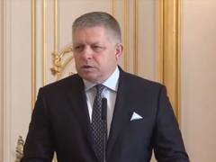 
      
      Slovak PM Robert Fico praises India's growth
      
      