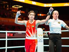 
      
      Deepak, Poonam progress as India begin Boxing WC 
      
      