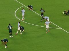 
      
      FIFA WC: Late equaliser from Araujo helps Uruguay play 1-1 draw
      
      