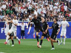 
      
      FIFA WC: Iran earns 2-2 draw against New Zealand 
      
      