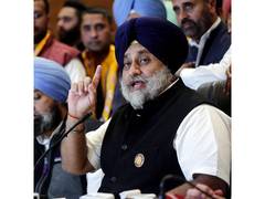 
      
      Sukhbir Singh Badal slams Bhagwant Mann over 'sacrilege' video
      
      