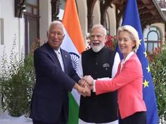 
    PM Modi holds trilateral meeting with EU leaders at G7
    