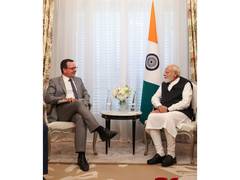 
    PM Modi interacts with Alstom CEO Martin Sion
    