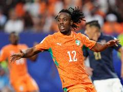 
      
      FIFA WC: Elye Wahi allowed into Canada after visa U-turn
      
      