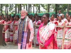 
      
      President Murmu, PM Modi visit Mayurbhanj
      
      
