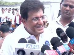 
      
      Piyush, Ravi laud PM on Yoga Day
      
      
