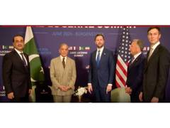 
      
      US-Iran peace talks: JD Vance meets Pak PM, Army chief
      
      