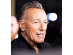
      
      Bruce Springsteen calls ‘Streets of Philadelphia’ Oscar win fluke
      
      