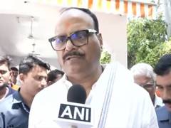 
      
      UP Deputy CM Brajesh Pathak on Lucknow fire incident
      
      