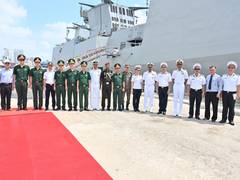 
      
       Eastern fleet ships arrive at Ho Chi Minh City 
      
      