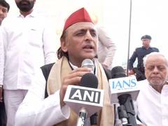 
      
      Akhilesh says BJP conspiracy behind allegations againsnt MP CM
      
      