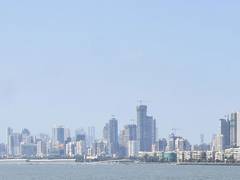 
      
      Value of India's top 10 companies falls by Rs 11 lakh crore
      
      