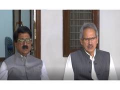 
      
      Shiv Sena (UBT) MPs meet Speaker
      
      