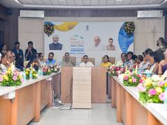 
      
      Gujarat: Rs 1,700-crore Badalpur-Kareli Barrage-cum-bridge on Mah
      
      