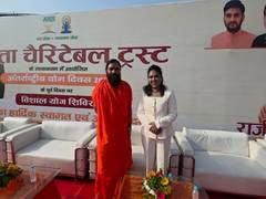 
      
      Dr. Surabhi Dhanwala on How Yoga Is Transforming Physiotherapy
      
      