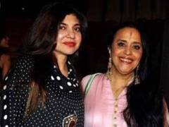 
      
      Ila Arun backs Alka Yagnik amid online speculation
      
      