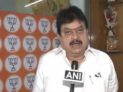 
      
      BJP’s Ramchander Rao objects to Owaisi’s remarks on SIR process
      
      