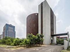 
      
      GIFT City to showcase India's financial gateway at Gujarat Summit
      
      