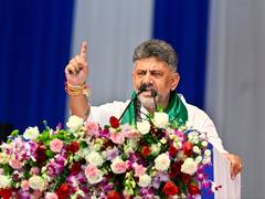 
      
      Karnataka CM announces ‘Wall of Gratitude’ for landowners; 15 lak
      
      