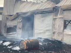 
      
      Maharashtra: Fire breaks out at warehouse
      
      