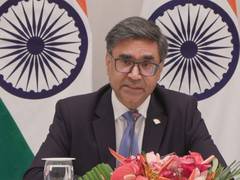 
      
      Indian Army, Navy to participate in Seychelles celebrations: MEA
      
      
