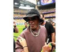 
      
      FIFA WC: Ronaldinho congratulates Brazil after R16 qualification
      
      