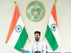 
      
      Telangana CM reviews Yadagirigutta Temple development
      
      