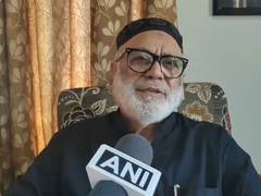 
      
      Will carry sentiments of people of J-K:Shia leader on Khamenei
      
      