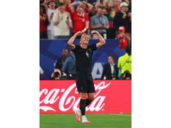 
      
      Haaland's late strike sends Norway into WC Round of 16
      
      