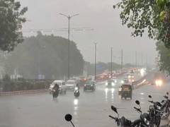 
      
      Delhi witnesses light early morning rain
      
      