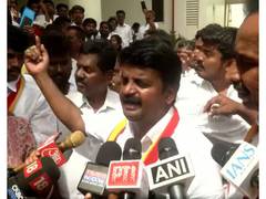 
      
      Senior AIADMK leaders C Vijayabaskar, MR Vijayabhaskar join TVK
      
      