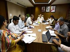 
      
      Delhi Transport Minister reviews guidelines for EV policy 2026
      
      