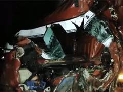 
      
      UP: 4 dead, 11 injured as canter rams stationary bus in Etah
      
      