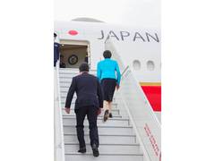 
      
      Japanese PM departs India after 