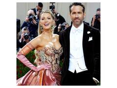 
      
      Blake, Ryan stay away from Taylor Swift wedding weekend
      
      