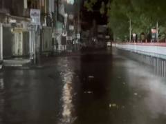 
      
      Gujarat: Heavy rain causes severe flooding
      
      