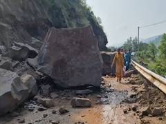 
      
      Ramnagar-Udhampur road blocked following massive landslide
      
      