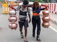 
      
      Delhi Traffic Police holds high-level meeting for Kanwar Yatra
      
      