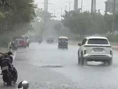 
      
      Delhi-NCR witnesses sudden weather change
      
      