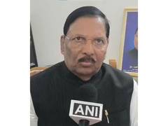 
      
      Congress' Jakkappanavar on SIR in Karnataka
      
      