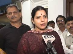 
      
      Mumbai Mayor Ritu Tawde announces Rs 5 lakh ex gratia
      
      