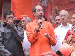 
      
      Uddhav Thackeray leads Ram Raksha