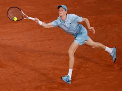 
      
      Wimbledon: Jannik Sinner marches into quarterfinals
      
      