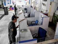 
      
      Indian banks' credit growth to remain at 14 pc in FY27, PSBs to l
      
      
