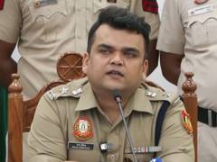 
      
      Delhi Police cracks Yamuna Khadar murder case, three accused arre
      
      