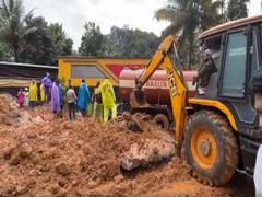 
      
      Wayanad landslide: Keralam Govt steps up rescue efforts
      
      